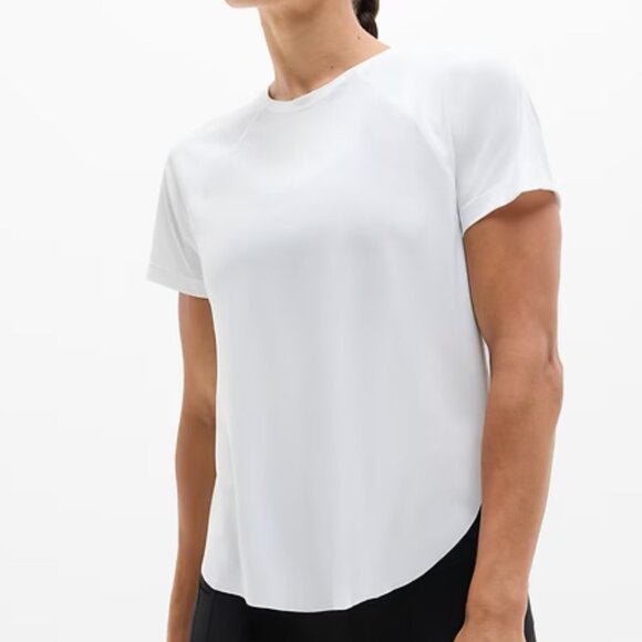 Athleta Ultimate Mesh Tee - Picture 2 of 5